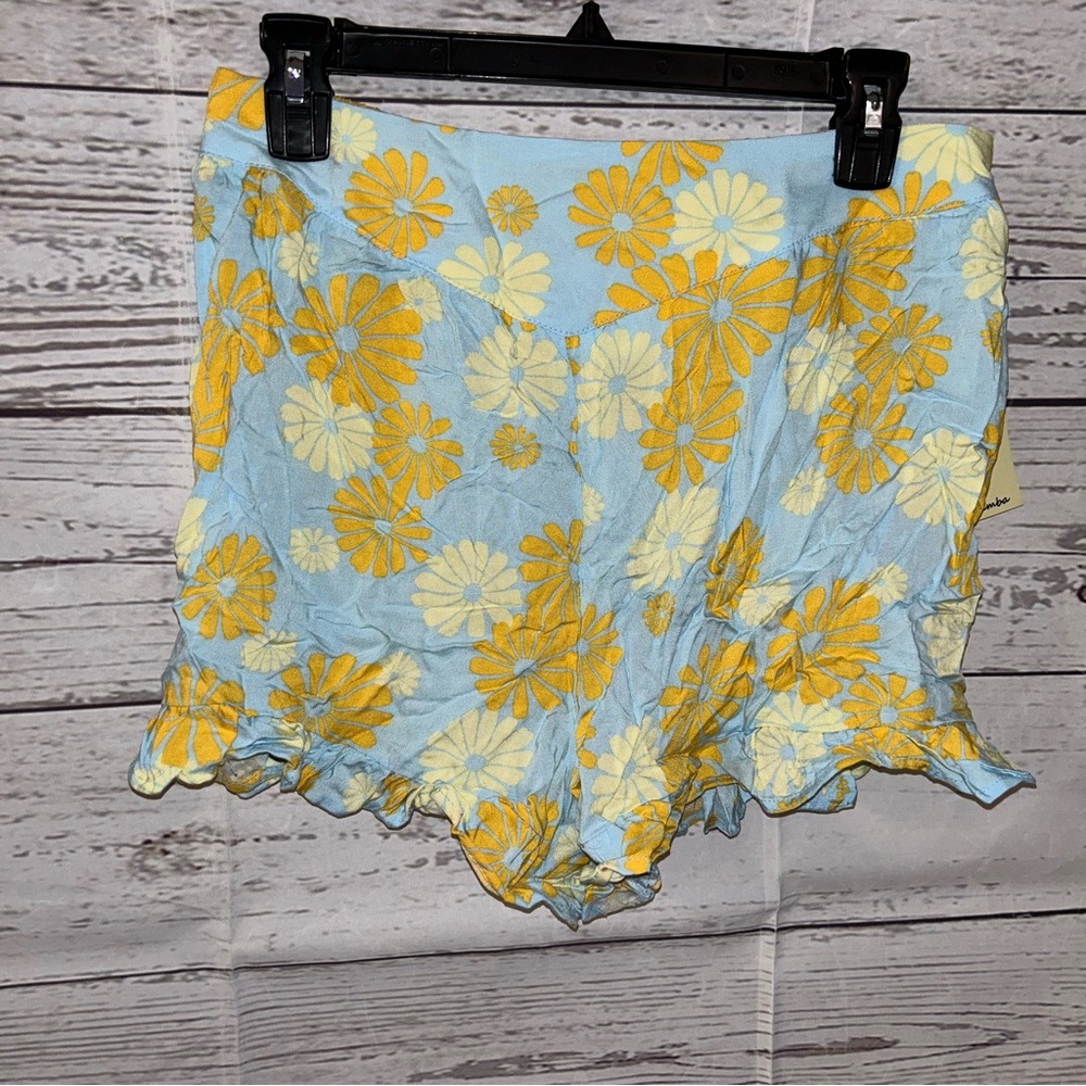 NWT Live to Be Spoiled floral shirts